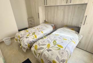 Komfortable Schlafzimmer mit AC